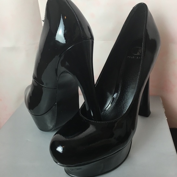 Kelsi Dagger Black Heels ๐ - Picture 2 of 7